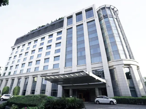 Lift Manufacturers for Hotel