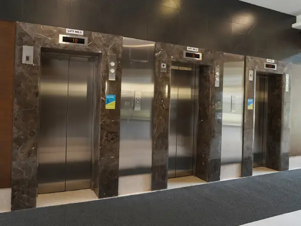 Peninsula Business Park